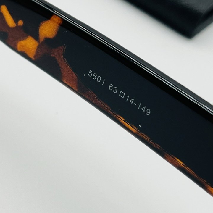 10233.jpg