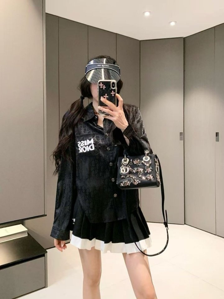 10090.jpg