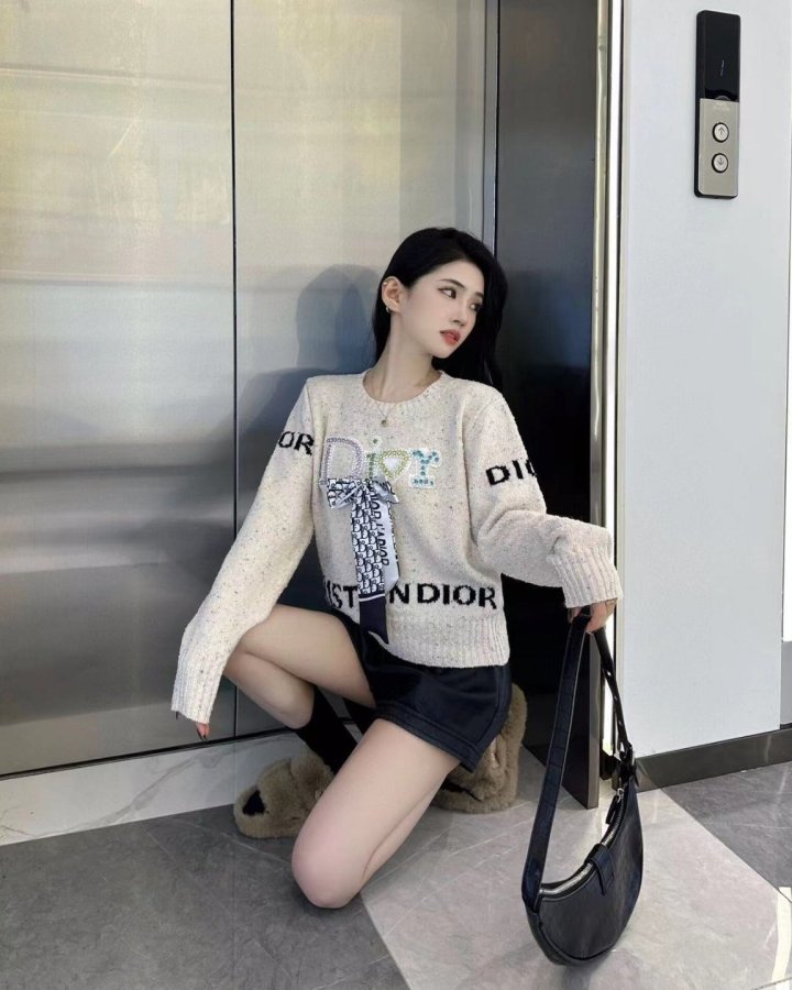 10077.jpg