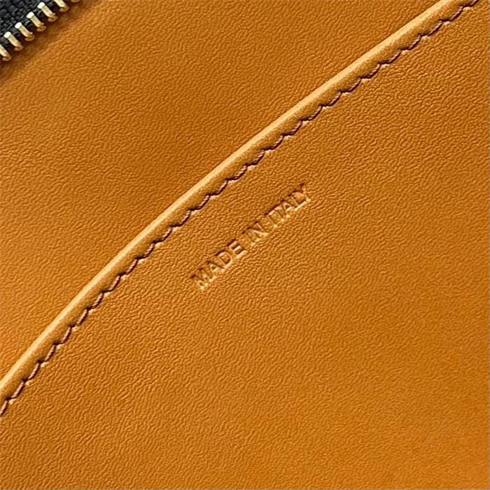 d75da4a62e5fbccf62ac57acb9675ca5_1782620819_1928.jpg
