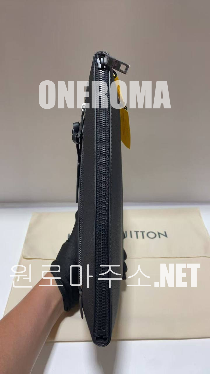 batch_6251019330044760056.png