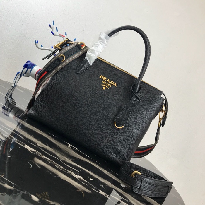 Prada 2020 Leather Tote Shoulder Bag,31cm - 프라다 2020 여성용 레더 토트 숄더백 ,1BA157-4,31cm,블랙