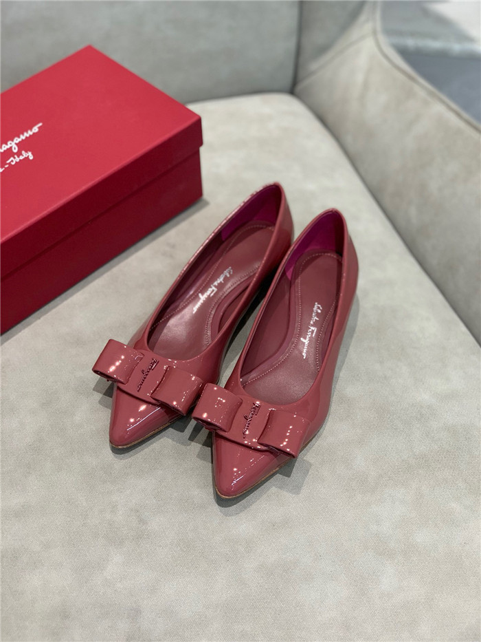 FERRAGAMO 페레가모 여성용 단화 (굽높이2CM) F32020-4