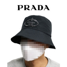 PRADA 프라다 ROPE 자수 로고 와팬 나일론 버킷햇 [남녀공용]