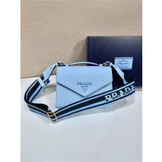 PRADA 프라다 모노크롬 사피아노 숄더백 1BD317