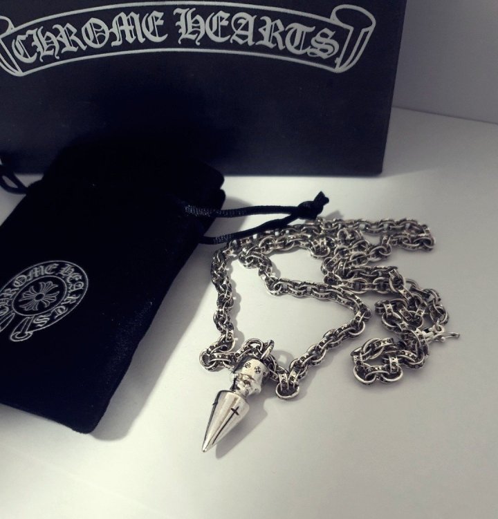 Chrome Hearts 크롬하츠 스파이크 커널 펜던트 목걸이