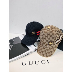 Gucci  구찌 쟈가드 볼 캡