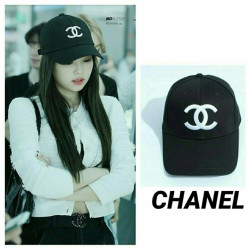 Chanel 샤넬 C 로고 볼캡