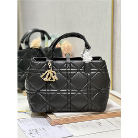 Dior  디올 토트백 D1188