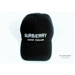 Burberry  버버리 런던.잉글랜드 자수 볼캡