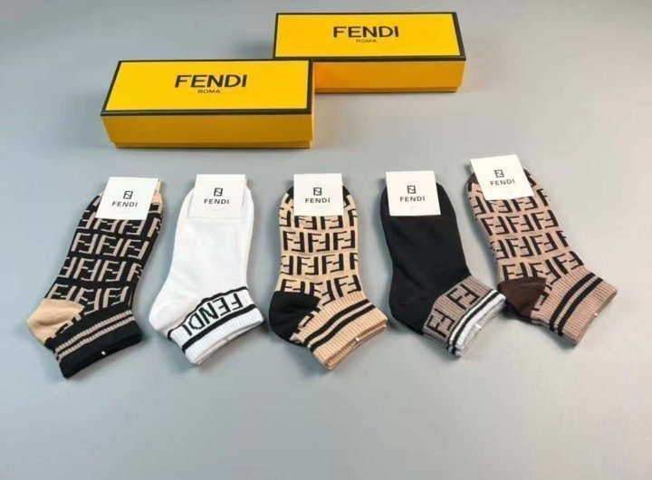 Fendi 펜디 남녀공용 양말