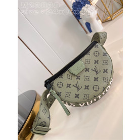 LOUIS VUITTON 루이비통 크로스&숄더백 LV 문 크로스바디 M23838