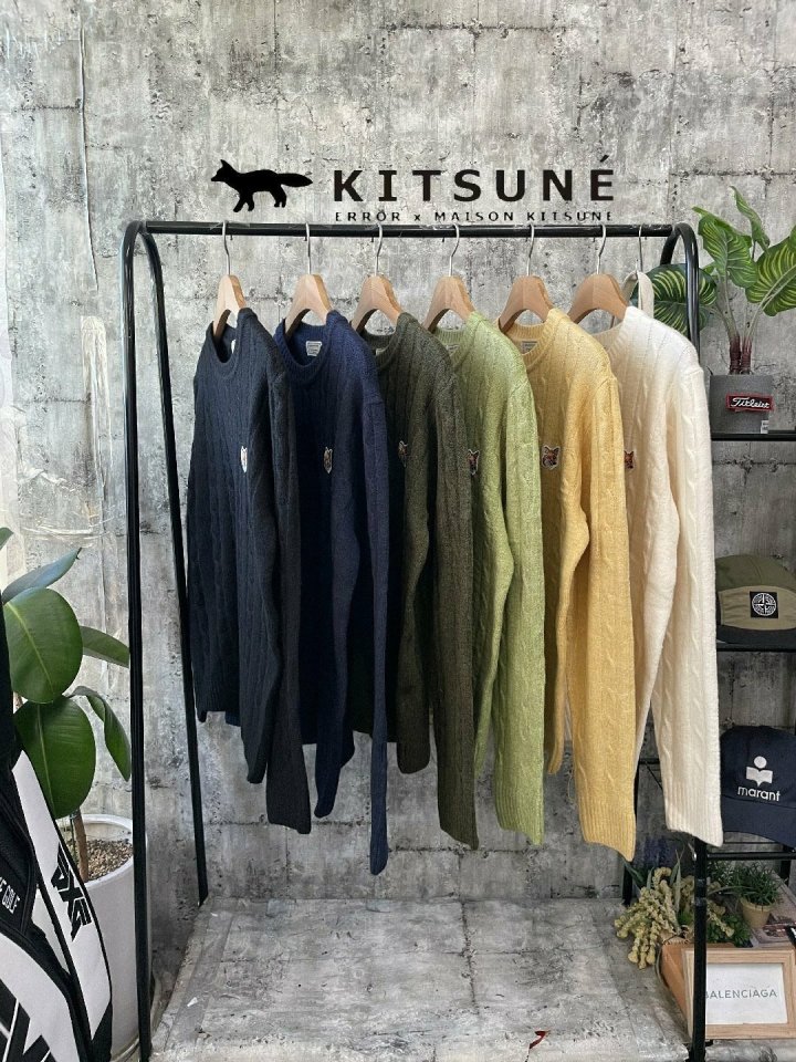 Maison Kitsune  메종키츠네 폭스헤드 케이블 니트