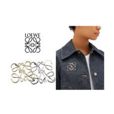 LOEWE 로에베 브로치