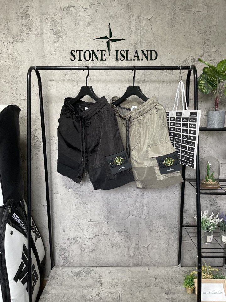 Stone Island 스톤아일랜드 하프 햐프팬츠