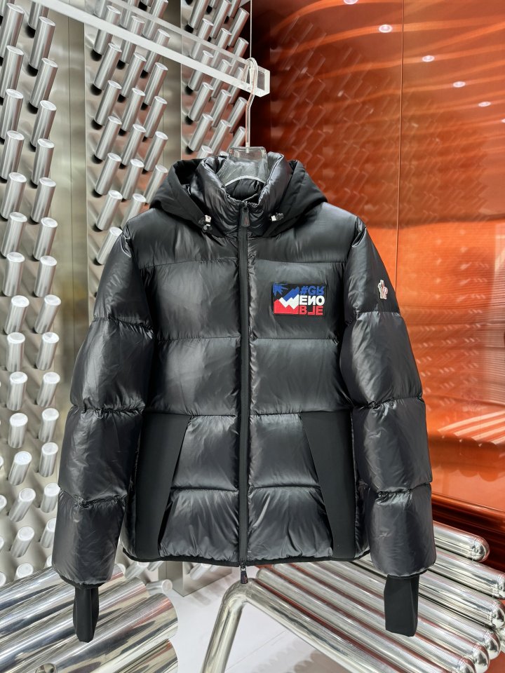 MONCLER 몽클레어 새드로고 덕다운 패딩 61