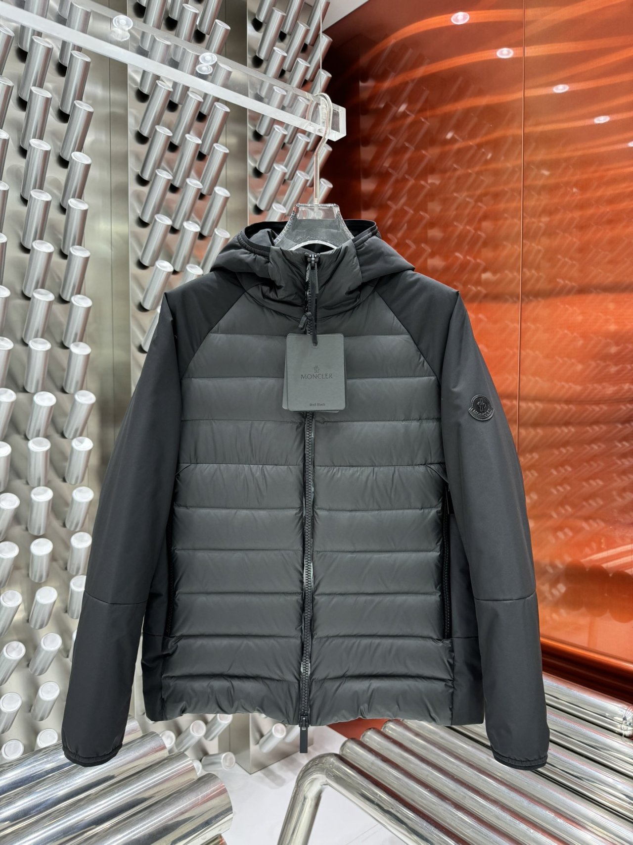 MONCLER 몽클레어 새드로고 덕다운 패딩 67