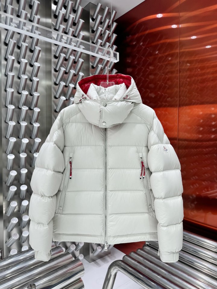 MONCLER 몽클레어 새드로고 덕다운 패딩 78