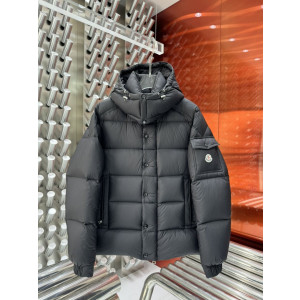 MONCLER 몽클레어 새드로고 덕다운 패딩 96