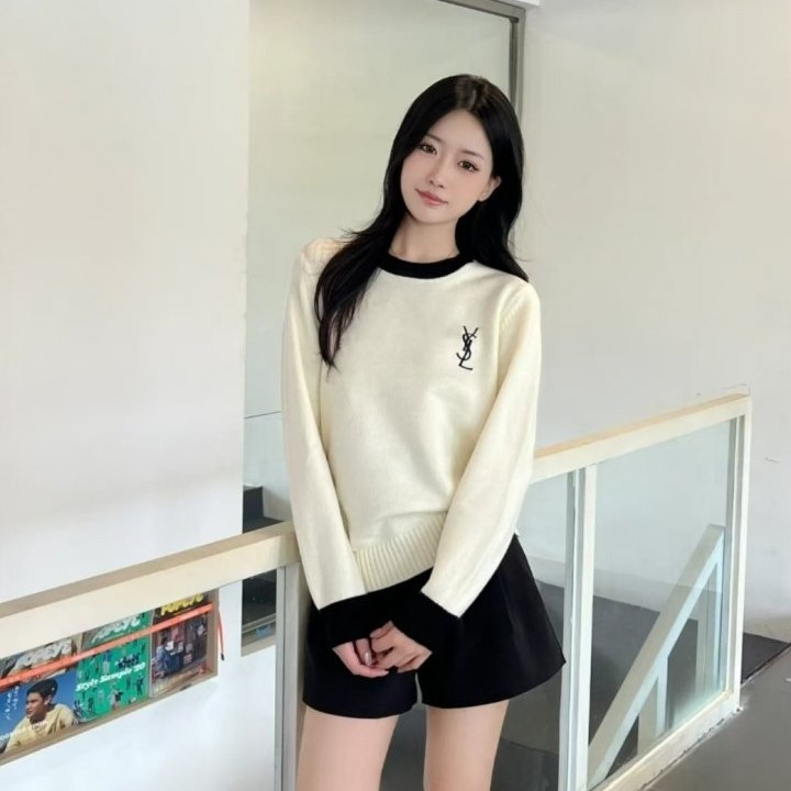 SAINT LAURENT 생로랑 기본 니트 2COLOR