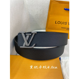 LOUIS VUITTON 루이비통 남성용 벨트 4.0CM L99697-5 2024/신상