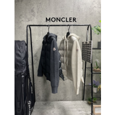 ●1월 판매 7위● MONCLER 몽클레어 MK 구스다운 숏패딩