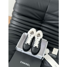 CHANEL 샤넬 여성용 스니커즈 C61503-1 2024/신상 2COLOR