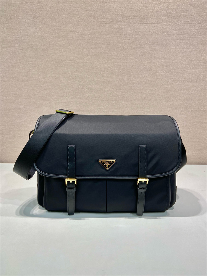 PRADA 프라다 라지 가죽 숄더백 1BD369 2024/신상