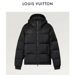 LOUIS VUITTON 루이비통 신상 패딩