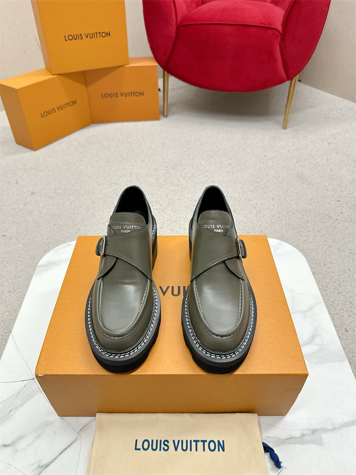 LOUIS VUITTON 루이비통 여성용 로퍼 L72237-1 2024/신상