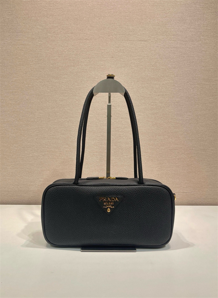 37위 PRADA 프라다 가죽 토트백 1BB126 2024/신상