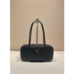 37위 PRADA 프라다 가죽 토트백 1BB126 2024/신상