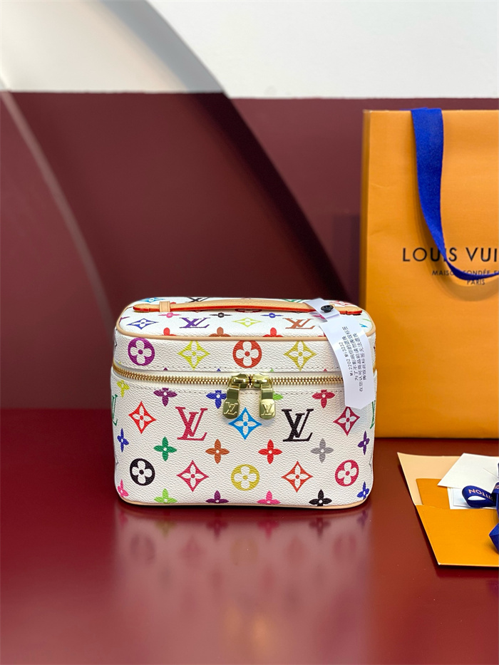 LOUIS VUITTON 루이비통 나이스 미니 파우치백 M13747 2024/신상