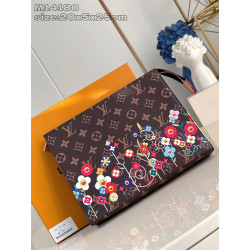 LOUIS VUITTON 루이비통 LV x TM 토일레트리 파우치 M14180 2025/신상