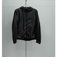 MONCLER 몽클레어 팔셔링 포인트 자켓