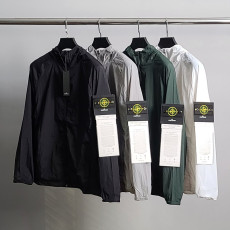  STONE ISLAND 스톤아일랜드 로고와펜 클래식 윈드자켓