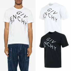 GIVENCHY 지방시 G.V레터링 라운드 티