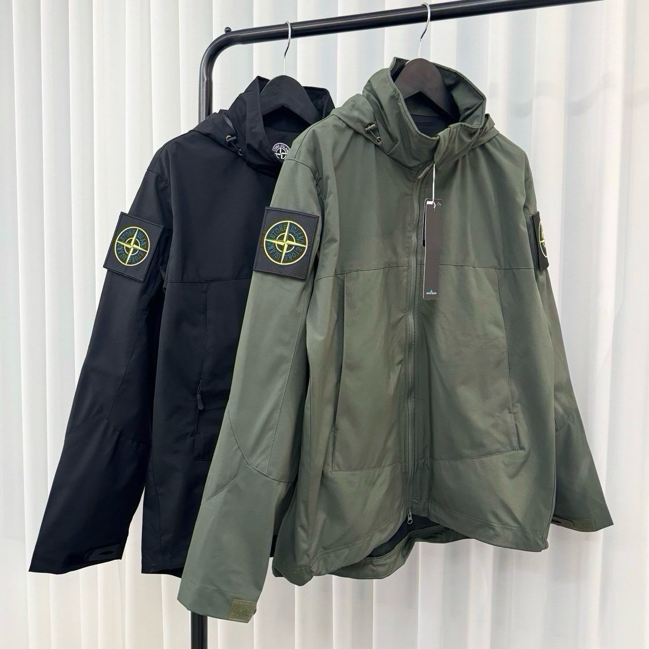 STONE ISLAND 스톤아일랜드 더블 와펜 패치 바람막이