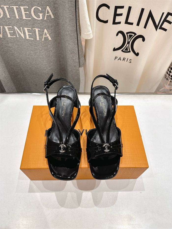 LOUIS VUITTON 루이비통 여성용 샌들 (굽높이5.5CM) L79949 2COLOR