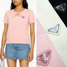 PRADA 프라다 리본넥 니트반팔