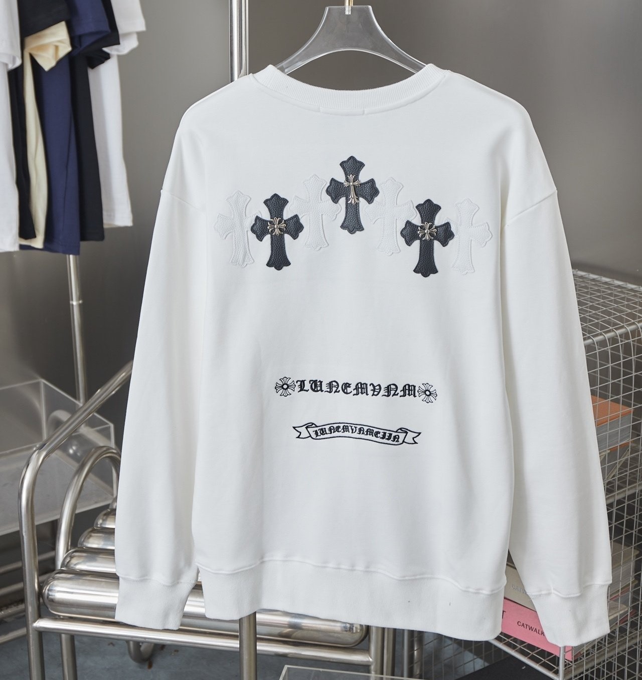 CHROME HEARTS 크롬하츠 스틸 크로스 맨투맨 2COLOR