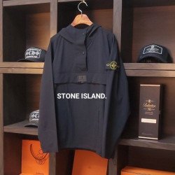 STONE ISLAND 스톤아일랜드 볼리아 윈드 아노락