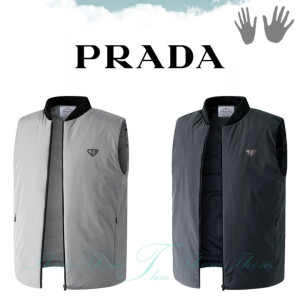 PRADA 프라다 퍼포 시보리 패딩 베스트