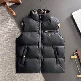 PRADA 프라다 메탈 플레이트 다운 베스트 2COLOR