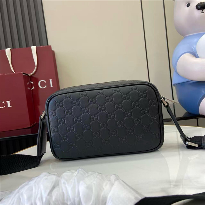 GUCCI 구찌 GG 엠블럼 스몰 크로스백 850242