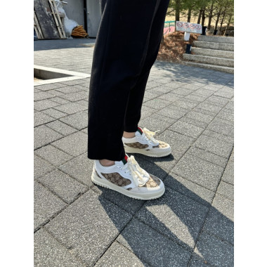 ●구찌 리웹 베이지 에보니 스니커즈●