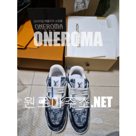 루이비통 트레이너 스니커즈