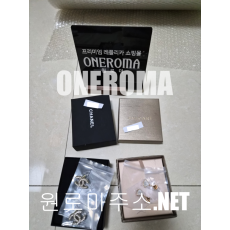 박*현 고객님 샤넬 로고 귀걸이