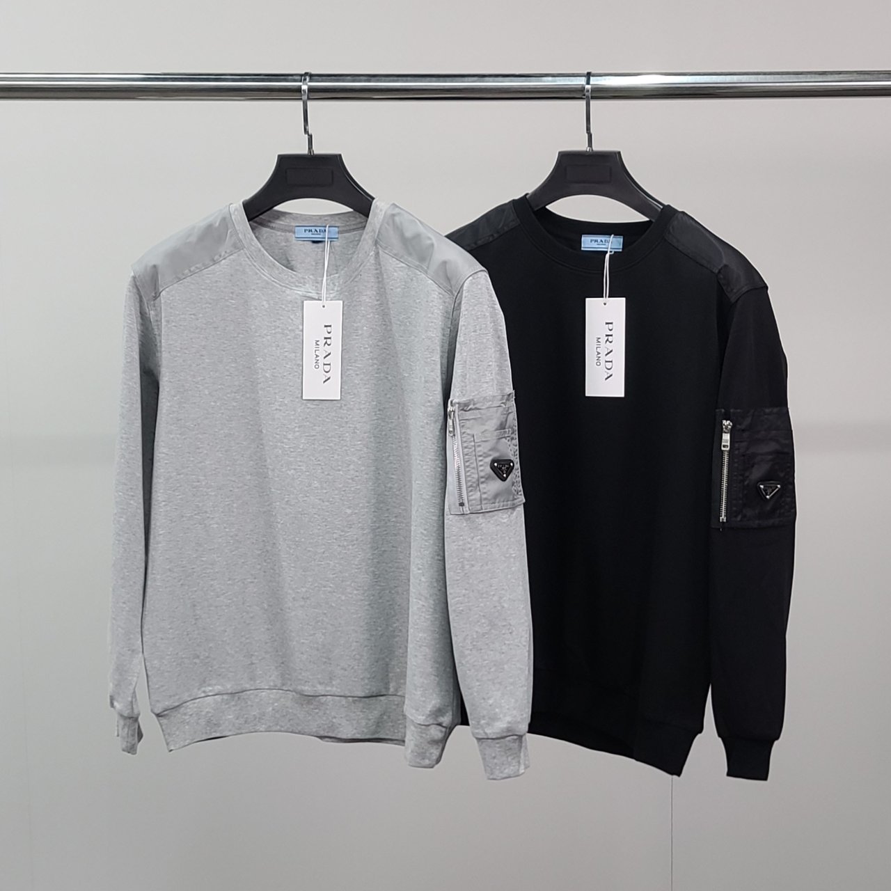 PRADA 프라다 프리미엄 포켓 맨투맨