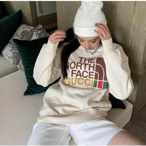 GUCCI 구찌 X 노스페이스 콜라보레이션 맨투맨